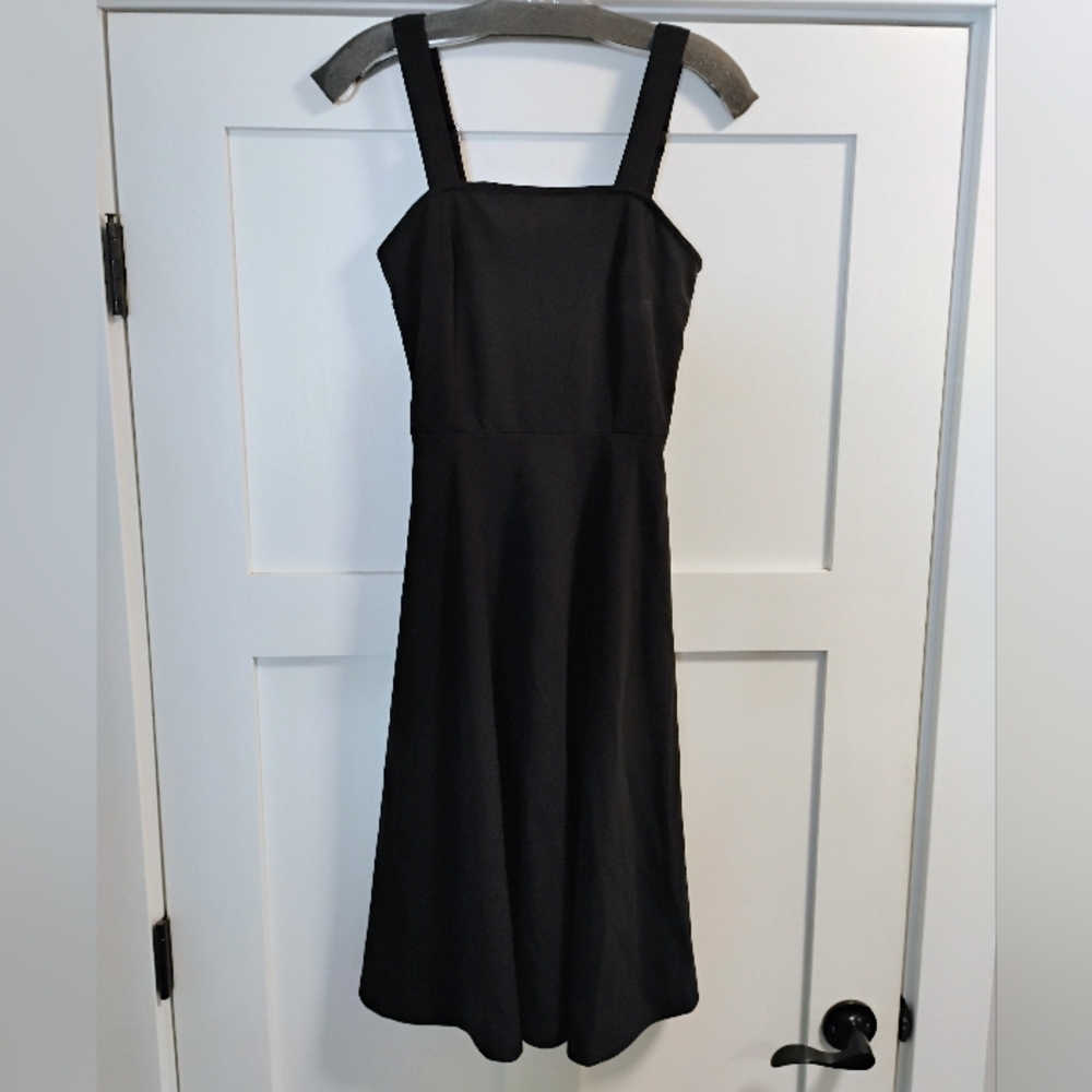COPY - Fit and flare skater dress
